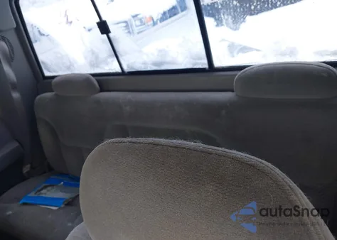 1995 GMC Sierra K2500 z USA, uszkodzony, nr VIN 2GTFK29K3S1592912